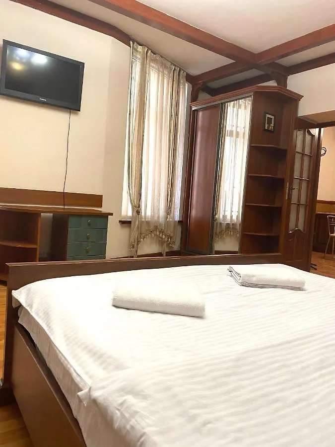 Daire Квартира Подобово В Центрі На Вулиці Проспект Свободи 7 Lviv