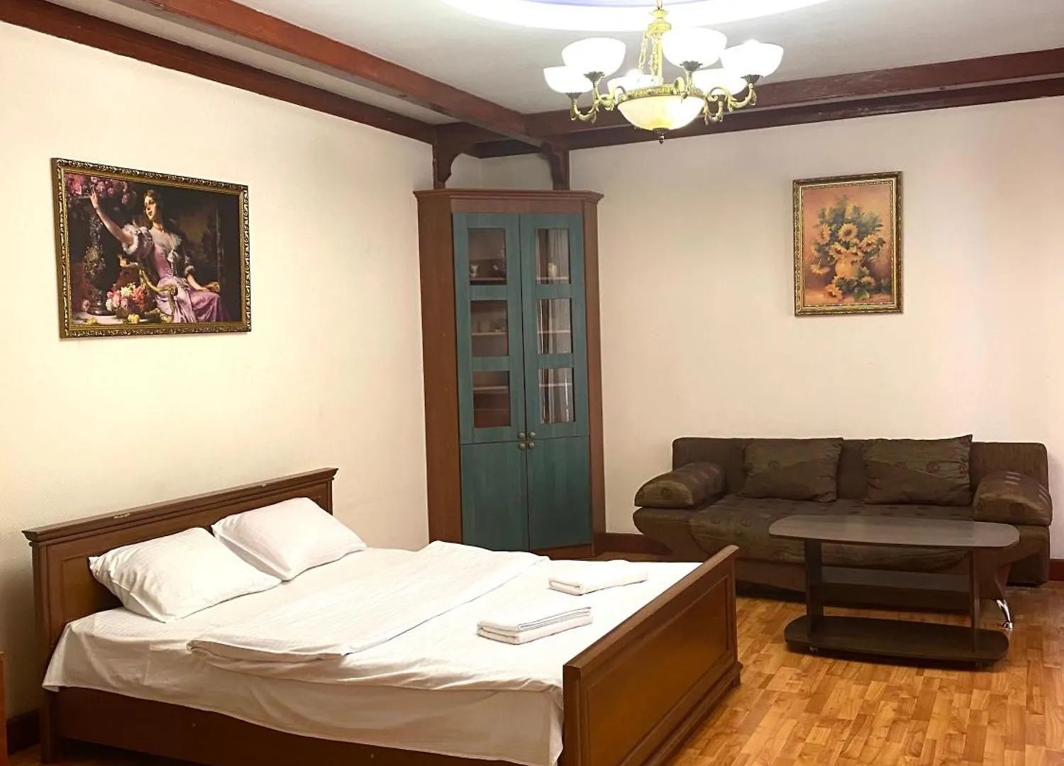 Apartment Квартира Подобово В Центрі На Вулиці Проспект Свободи 7 Lviv